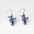 Aretes Huichol de Chaquira: Colibrí Azul, Rosa y Turquesa