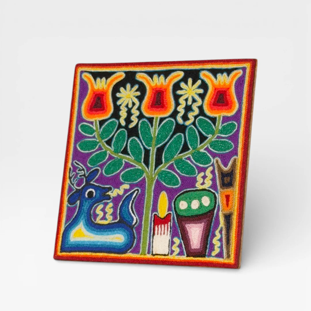 Cuadro Arte Huichol: Árbol de la Vida Violeta, Verde y Rojo con Chaquira