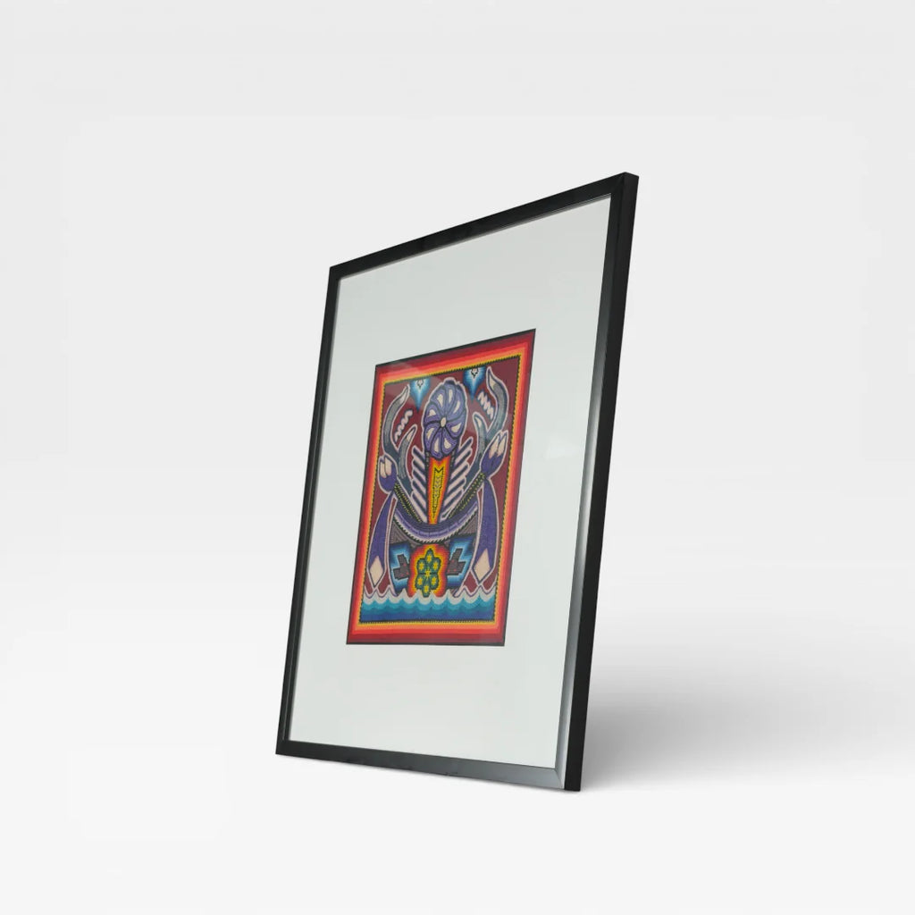 Cuadros Arte Wixárika: Deidad Cósmica Rojo, Violeta y Azul con Patrón Ceremonial