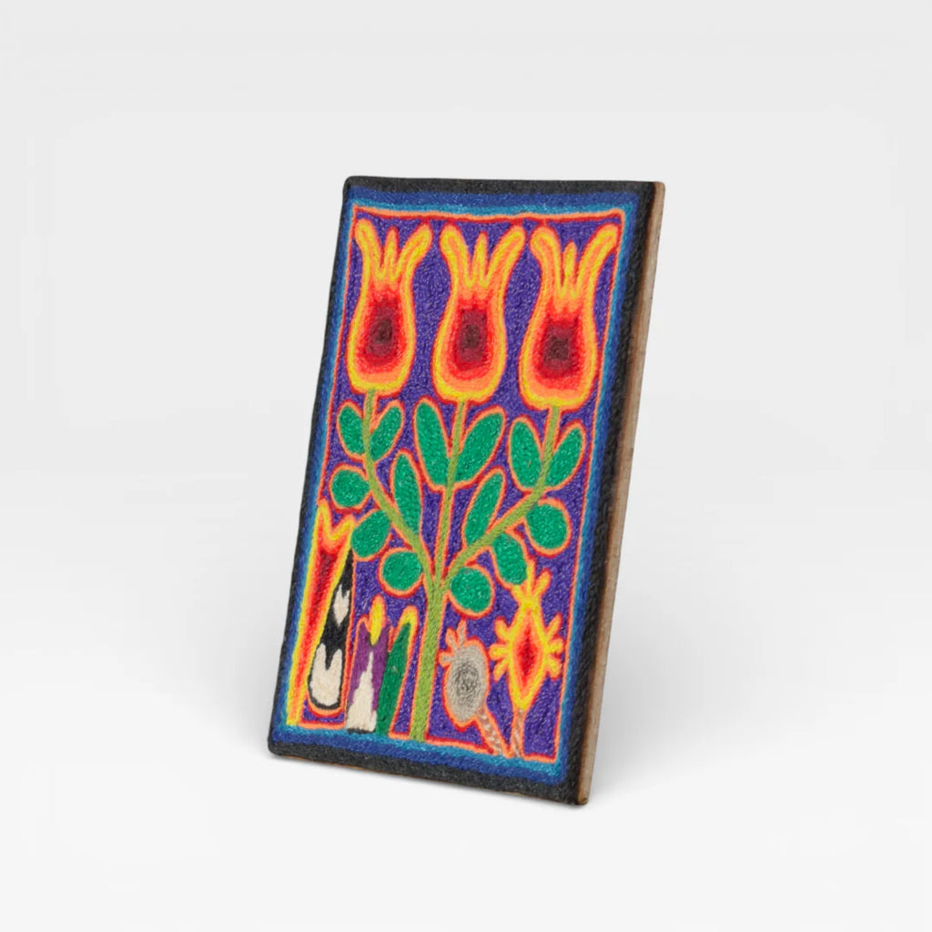 Cuadro de Chaquira Huichol: Árbol de la Vida Morado Rojo Verde con Símbolos Sagrados