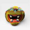 Figura de Chaquira Huichol: Jaguar Abierto Amarillo, Rojo y Azul con Patrones Geométricos Arte.