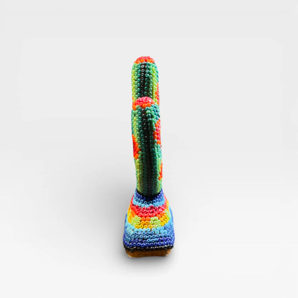 Figura de Chaquira Huichol: Cactus Verde, Naranja y Azul, Patrón de Puntos y Franjas