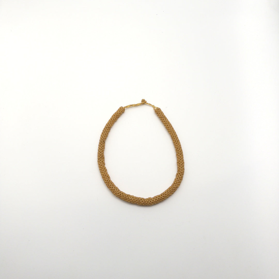 Collar Dorado Chaquira Artesanal - Arte Huichol Wixárika