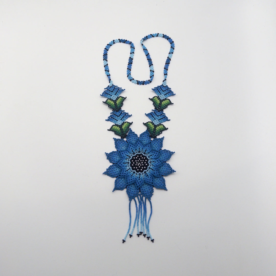 Collar Flor Azul Chaquira Huichol - Arte Huichol Wixárika