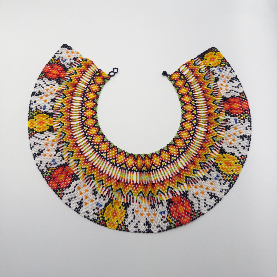 Collar Huichol Chaquira Multicolor Circular - Arte Huichol Wixárika